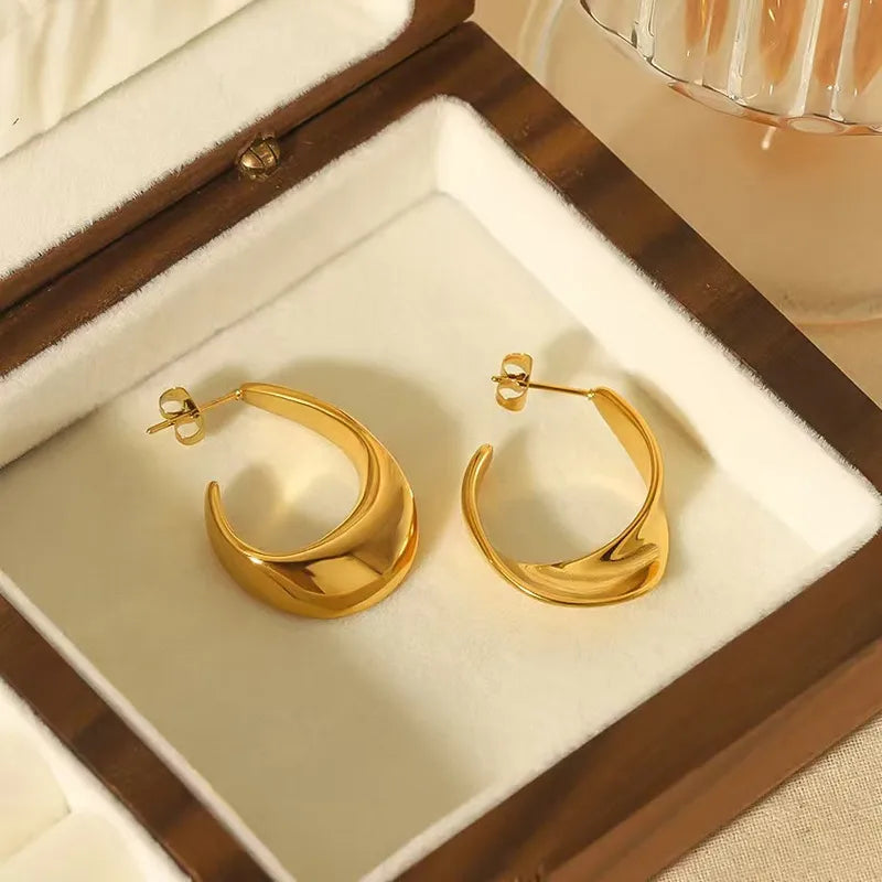 Dawn Earring