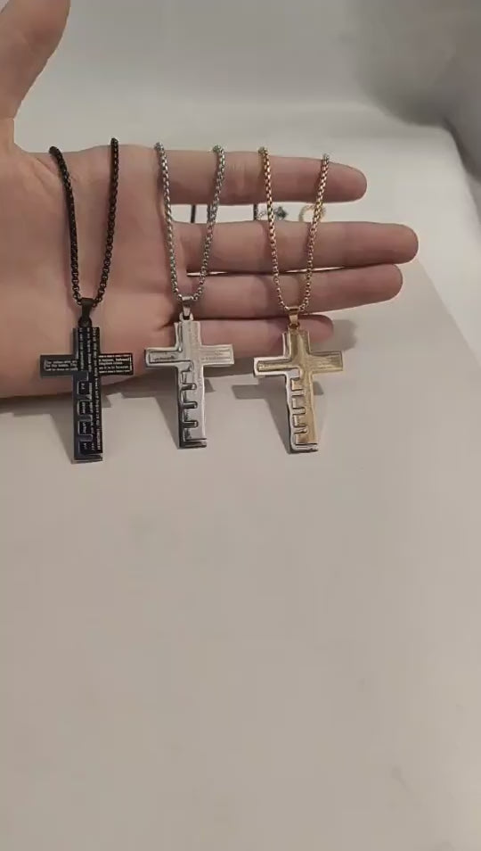 Cross Pendant Necklace golden